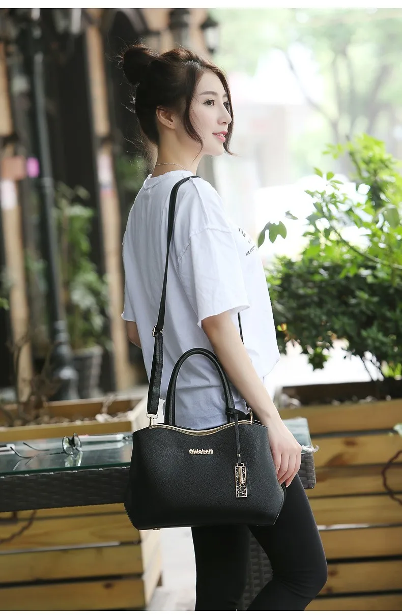 3091776491_1925830544