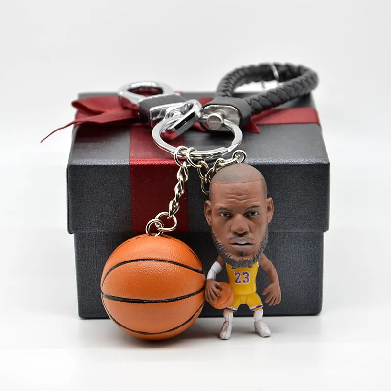 Soccerwe لاعب كرة السلة ليبرون جيمس تمثال مع المفاتيح جيمس عمل الشكل عيد الميلاد عيد ميلاد كرة السلة الهدايا للأطفال Soccerwe لاعب كرة السلة ليبرون جيمس تمثال مع المفاتيح جيمس عمل الشكل عيد الميلاد عيد ميلاد كرة السلة الهدايا للأطفال