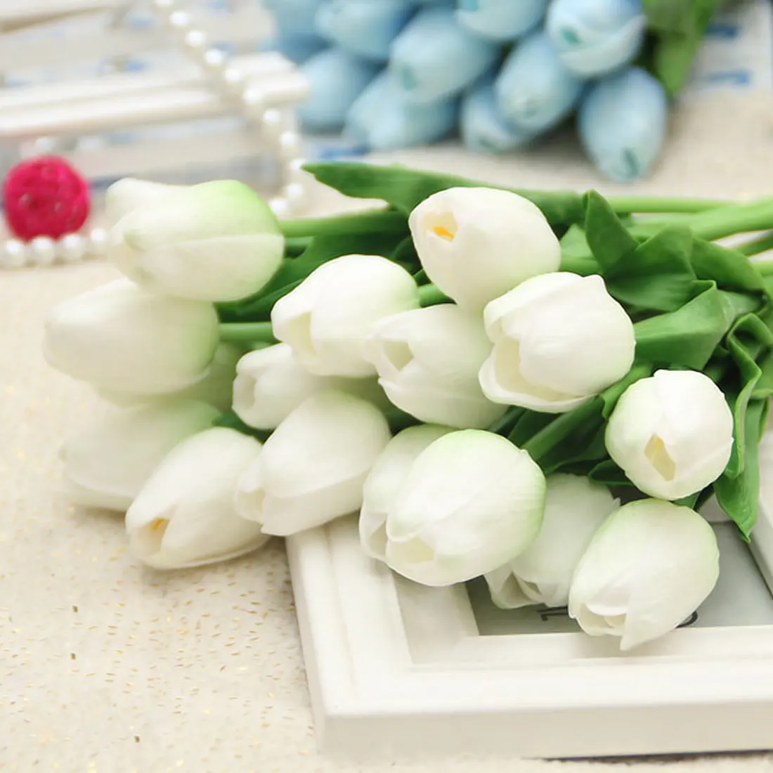 Искусственные шелковые цветы из ПУ тюльпана, свадебные цветы, букет из искусственного шелка, вечерние украшения для дома - Цвет: White
