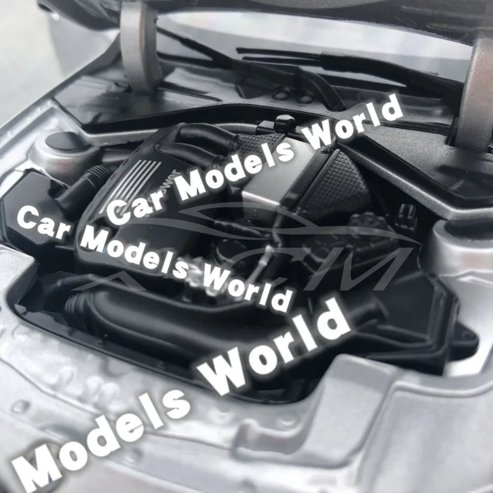 Литая модель автомобиля для Norev M3 Competition 1:18(серебро) без чемоданов+ маленький подарок