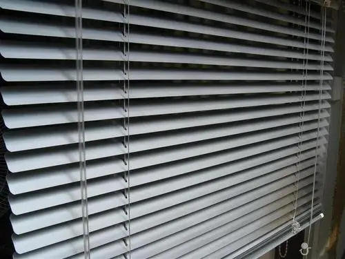 Aluminum Blinds Shutter Shading Source Of Gold And Silver Aluminum Blinds Shutter Shading Source Of Gold And Silver White Red Black Bathroom Kam