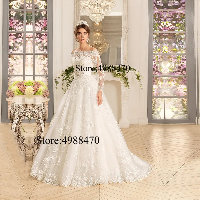 vintage boat neck wedding dress