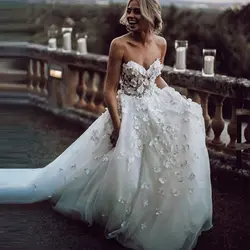 Свадебное платье в стиле бохо 2019 аппликация с 3D цветы многоярусная юбка из тюля линии пикантное пляжное с открытой спиной невесты платье