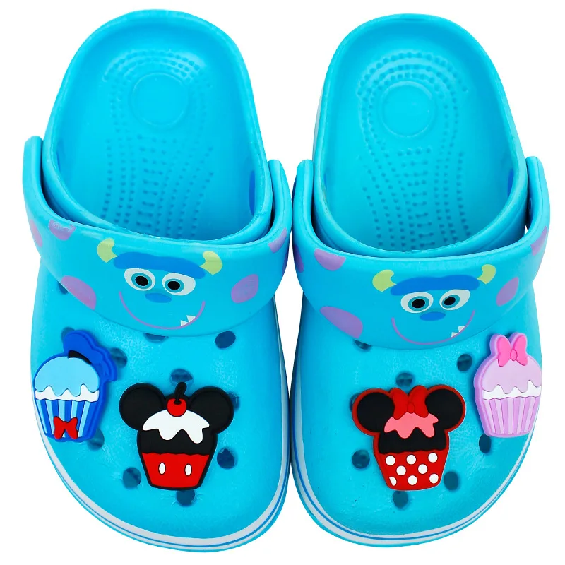 Novelty 8 Pcs/Lot PVC Cartoon Shoe Decorations Mickey&Minnie Charms Accessories Buckles Fit Bands Bracelets Croc JIBZ Kids Gifts