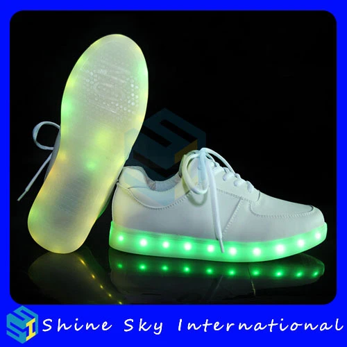 Laat je zien Wereldrecord Guinness Book bezoeker Hot Selling High Quality Simulation White Led Shoes Multicolors Usb  Rechargeable Unisex Shoes Led Sneaker Free Shipping - Fitness &  Cross-training Shoes - AliExpress
