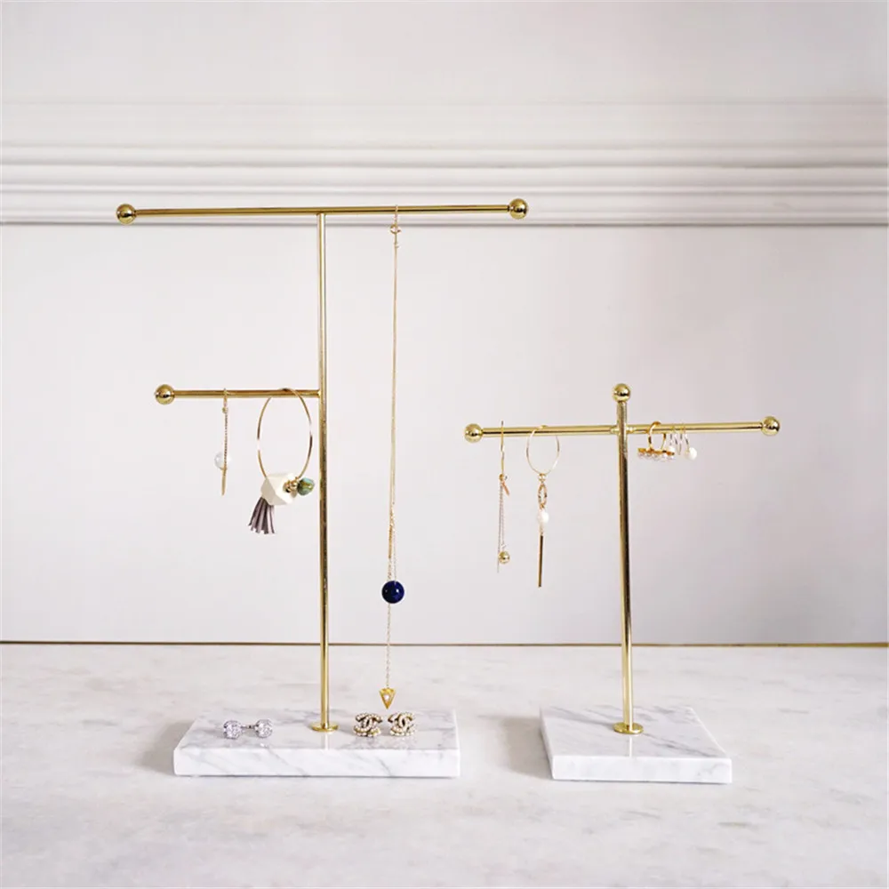 

Nordic Metal Golden Storage Rack with Marble Base Chic Ins Modern Jewelry Ring Necklace Earring Display Rack Holder Desk Decor