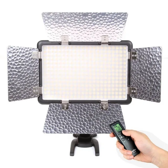 Godox-LED308C-II-3300-5600-K-LED-Video-Light-Studio-con-Telecomando-e-Porta-Della-Stalla.jpg_640x640