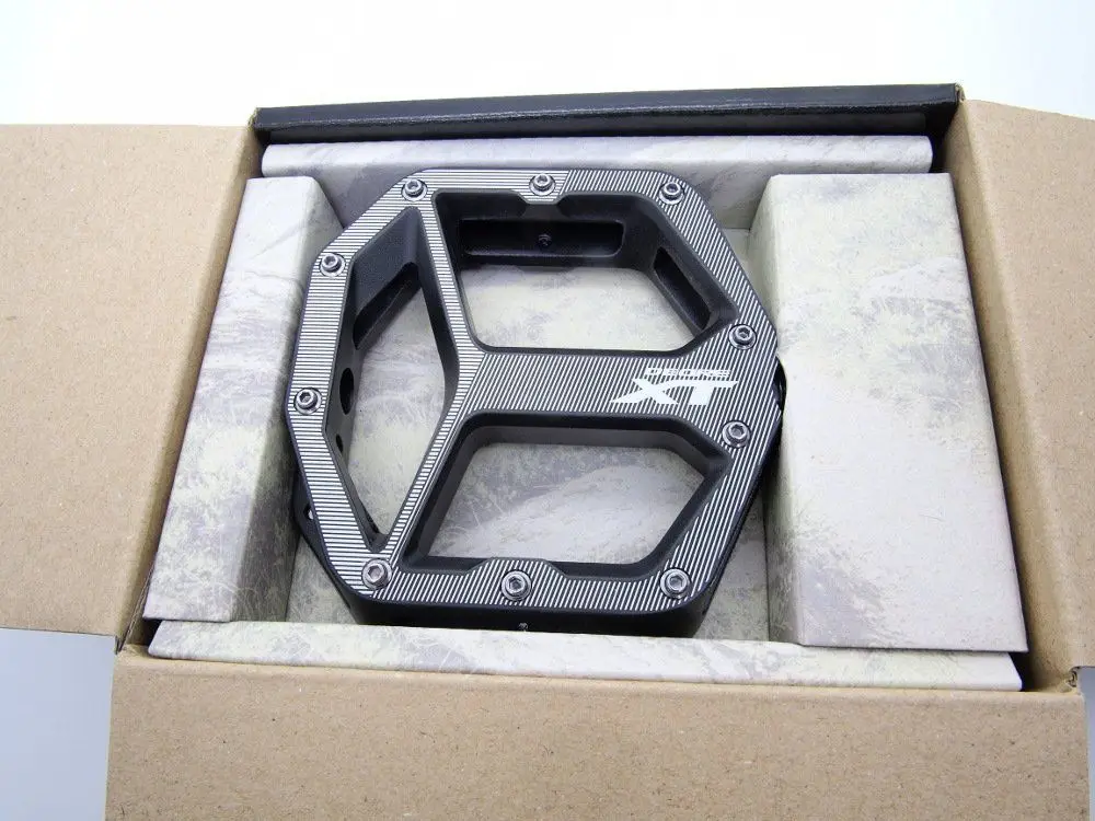 

Shimano XT PD-M8040 M/L MTB Trail Enduro Flat Pedals 2 pin length include NIB