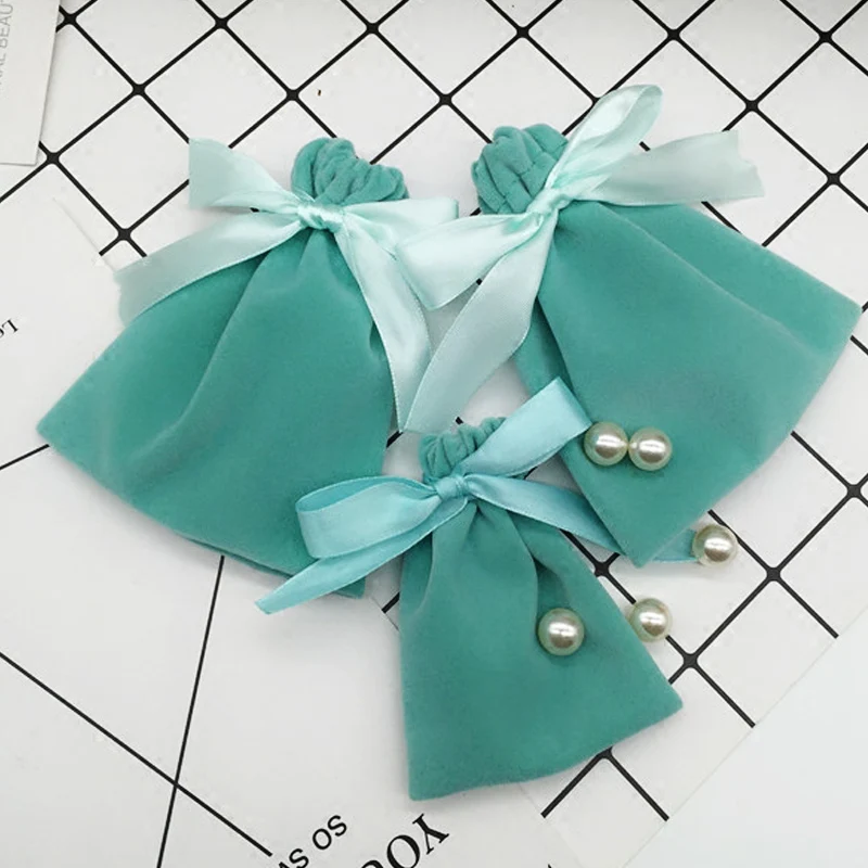 

Velvet Bags With Ribbon Jewelry Pouches Lake Velvet Gift Bags 7x9 10x12 12x15 15x20cm Sizes for Necklace Bracelet Earring Rings