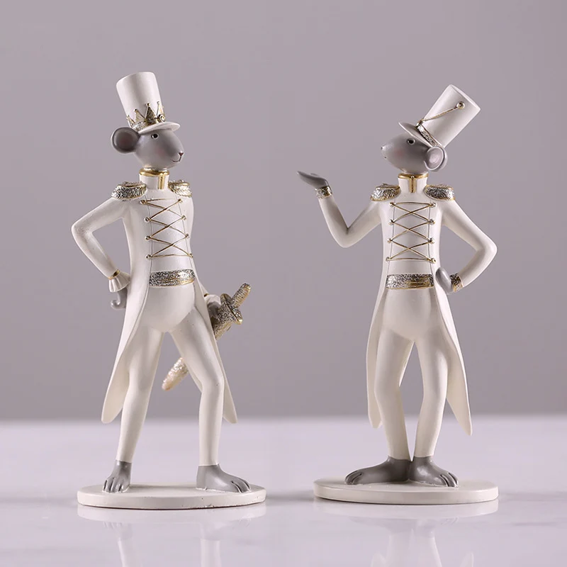 

Creative Resin Swing Mouse Soldier sword Model room waist dancing ballet Girl Figurines resin Crafts Gifts