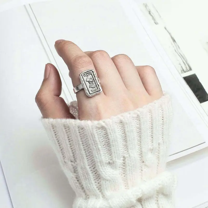 Silvology 925 Sterling Silver Square Figure Rings Vintage Do Old Coin Creative Venus Rings For Women Elegant Korea Jewelry