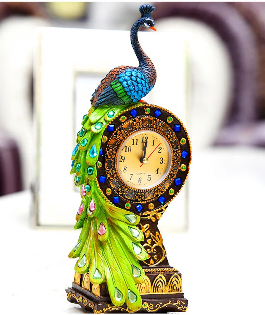 

Free Shipping Pastoral Desktop Clock Resin Cafts Tropical Flavor Peacock Statuette Clock Green Beautiful Home Decor Nice Gifts