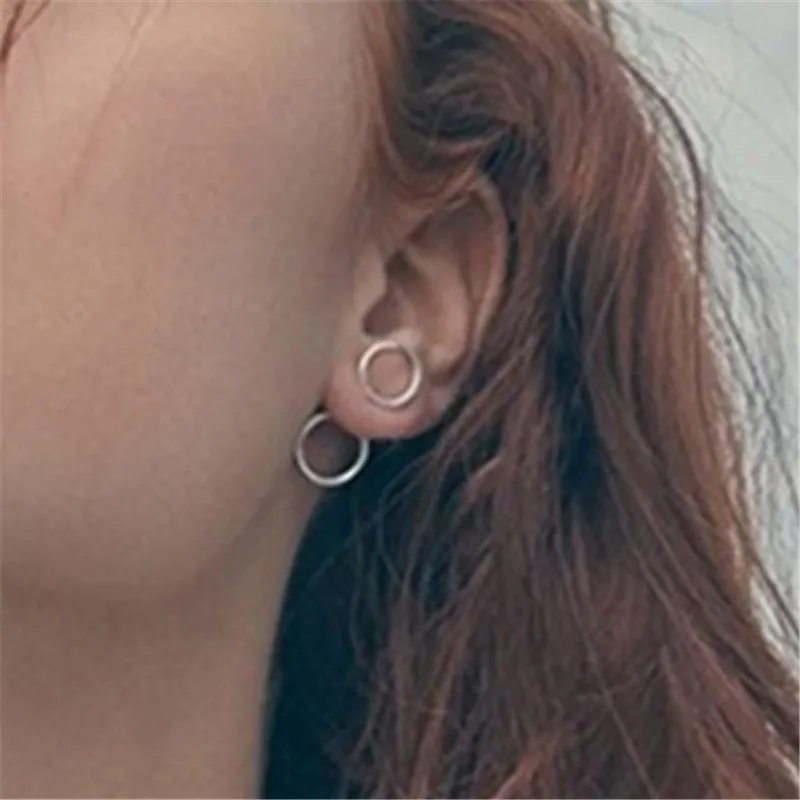 

Punk stud earrings women Metal circular female stud earrings geometry Popular trend geometric circular stud earrings for women