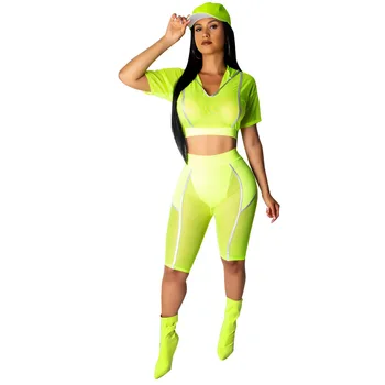 

Sexy Women Summer Sweatsuit 2 piece set Tracksuit Fashion Casual Crop tops Hooded+ Knee Length Pant shorts outfits Sportswear
