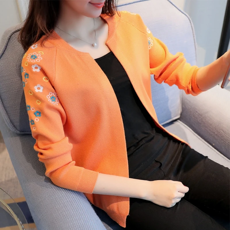 OHCLOTHING متماسكة الإناث سترة الجديد 2018 الخريف أزياء قصيرة امرأة مع صغيرة شال مطرزة سترة سترة معطف