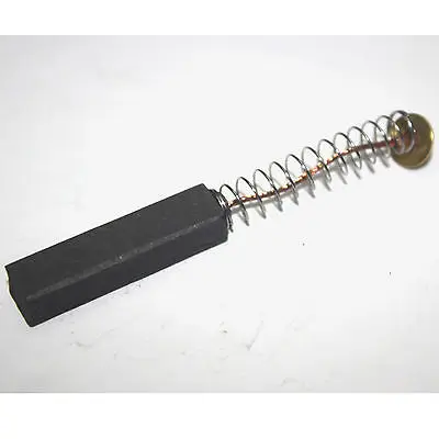 

2pcs 6 x 7 x 30mm Universal Motor Carbon Brushes For Electric Tools
