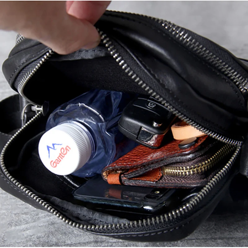 AETOO Casual fashion head cowhide single shoulder crossbody bag male leather simple small bag