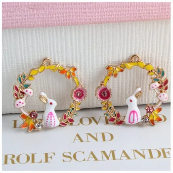 

10PCS New Korean Alloy Enamel Rabbit in Wreath Charms Floating Metal Dangle Charms Necklaces Pendant for Jewelry DIY Making
