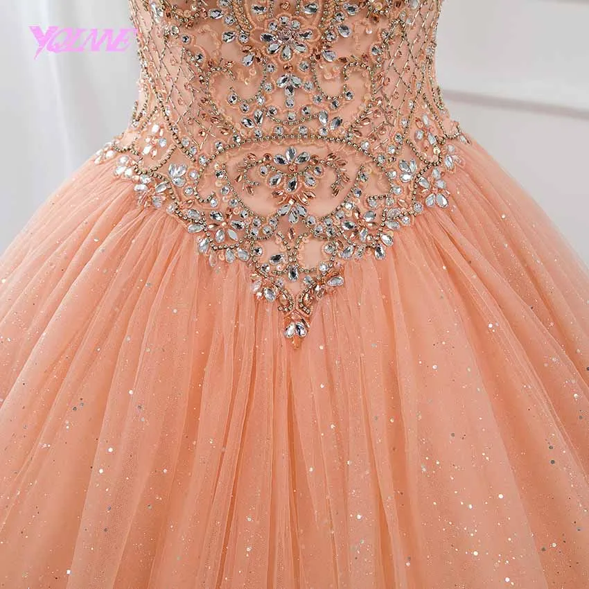 YQLNNE коралловый шар платье бальное платье без бретелек Quinceanera кристаллами Vestidos De 15 Anos; сезон лето платье с фатиновой юбкой, платье с кружевами с открытой спиной сладкий 16 платье