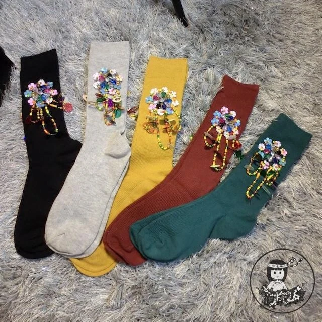 

Women Socks Pug Sokken Socks Popular Logo Candy Color Beads Sequins Custom Girl Diamond Tassel Tube Reactor in Female Flowers