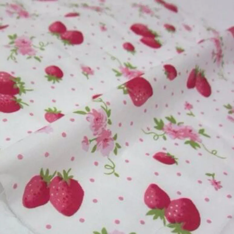 

Juicy Strawberry polka dot Cotton Patchwork fabric home Textiles Quilting fabric for sewing 100% cotton fabric material