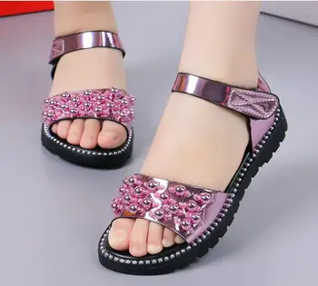 

Girls sandals 2019 new Korean fashion shiny rhinestone princess shoes big children students soft bottom children's beach shoes
