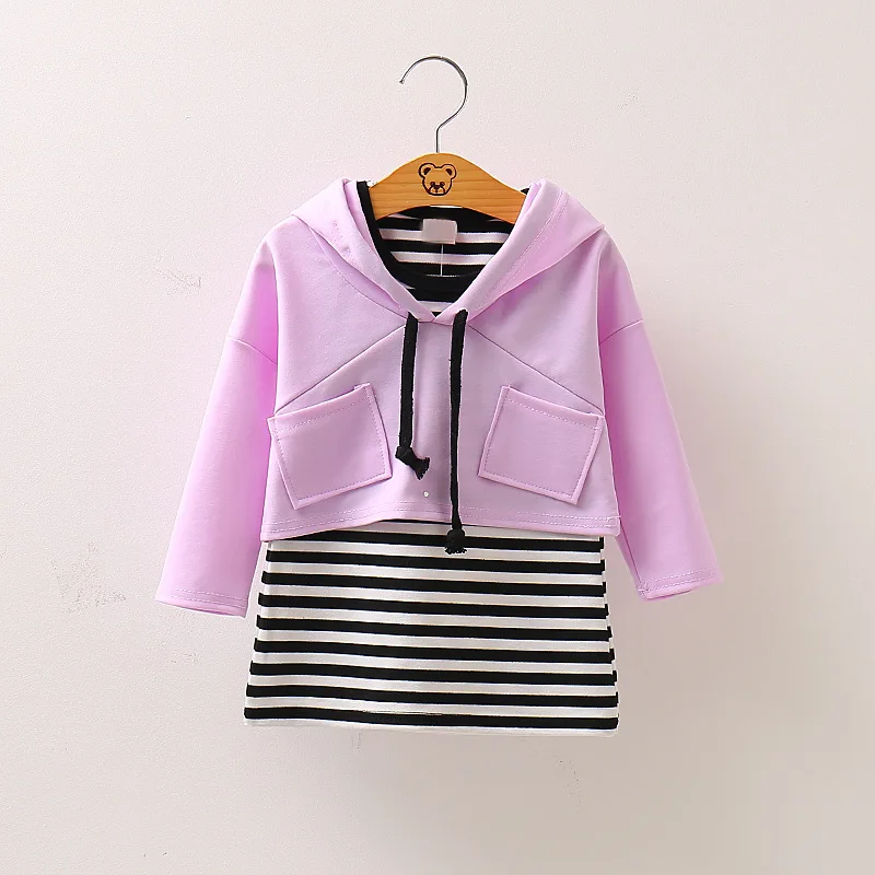 3754821424_342848388