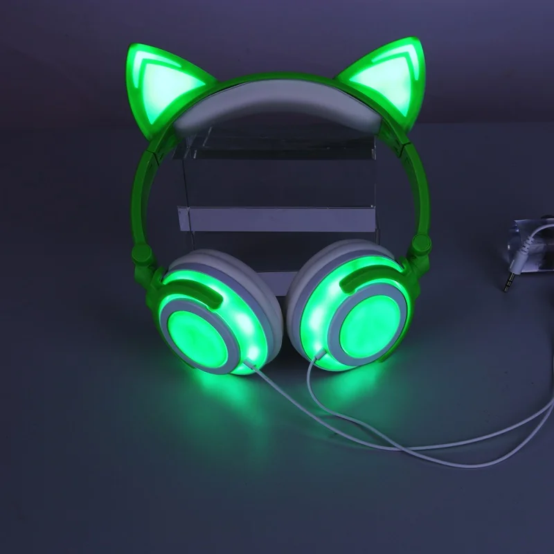 

Foldable Flashing Glowing Cat Ear Headphones Gaming Headset Earphone With LED Light For PC Laptop Computer Mobile Phone New