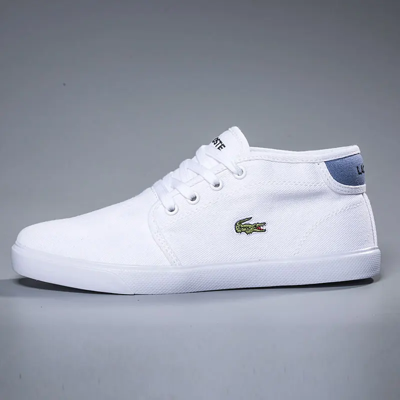 Men Sport Shoes Mid Sneakers For Man Anti-slip Male Summer Men's light Breathable Skateboarding Shoes for Man size 40-44