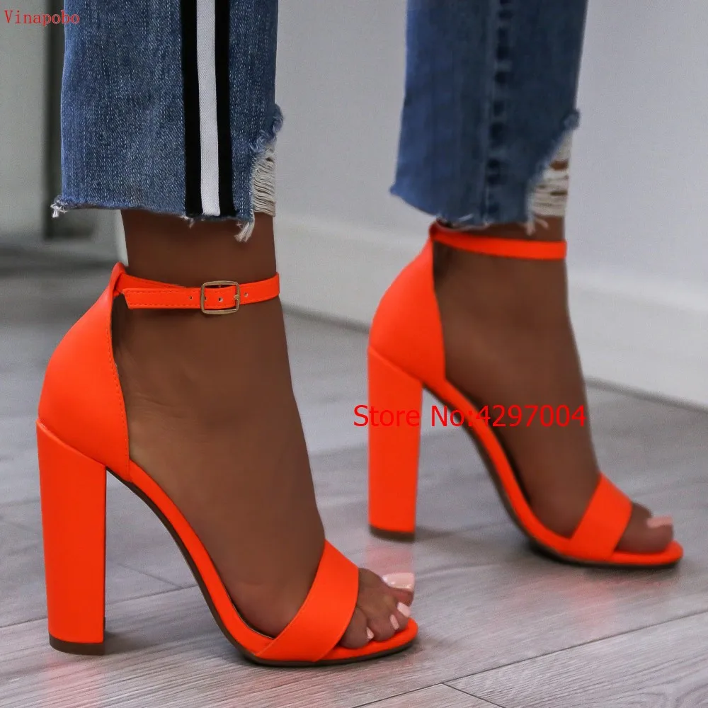sandaly-na-slupku-neon-orange-ariel (2)