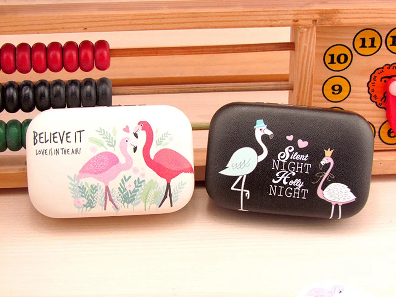 

1Pcs Flamingo leather square mirror cover colorful contact lens case Travel Container Holder Storage Soaking Box Case Hot Sale