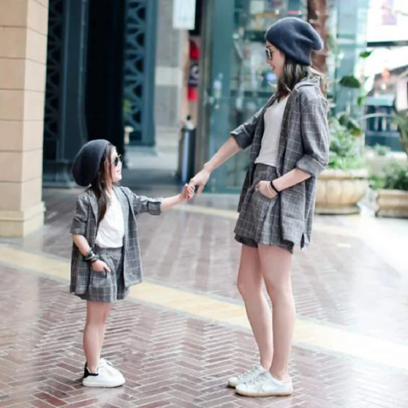 

Mommy Daughter Sets Blouse Full Sleeve Clothes Family Matching Clothing Gray Plaid Shirts for Mom S M L Girl 3T 4T To 10T