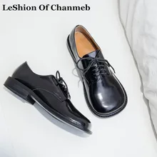 Новинка; брендовые туфли из коровьей кожи на низком каблуке; женские весенние туфли на плоской подошве в необычном стиле; женские туфли-оксфорды с круглым носком; школьные туфли на шнуровке в британском стиле