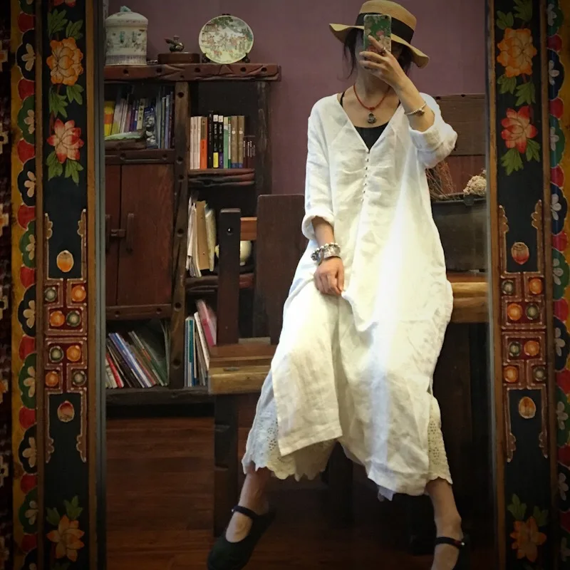 

Johnature 2019 New V-Neck White Loose Dress For Women Linen Seven Sleeve Robes Autumn Button Vintage Women Cloths Dress