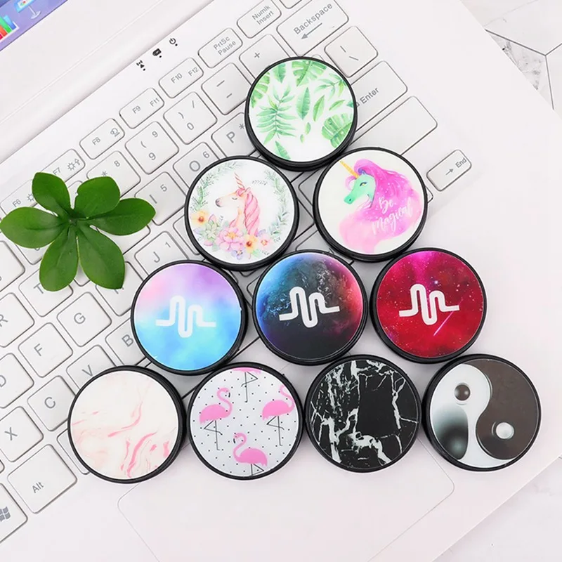 

Cartoon Flamingo Unicorn Round Universal Expanding Stand And Grip Finger Ring Holder Mobile Phone Folding Bracket For All Phone