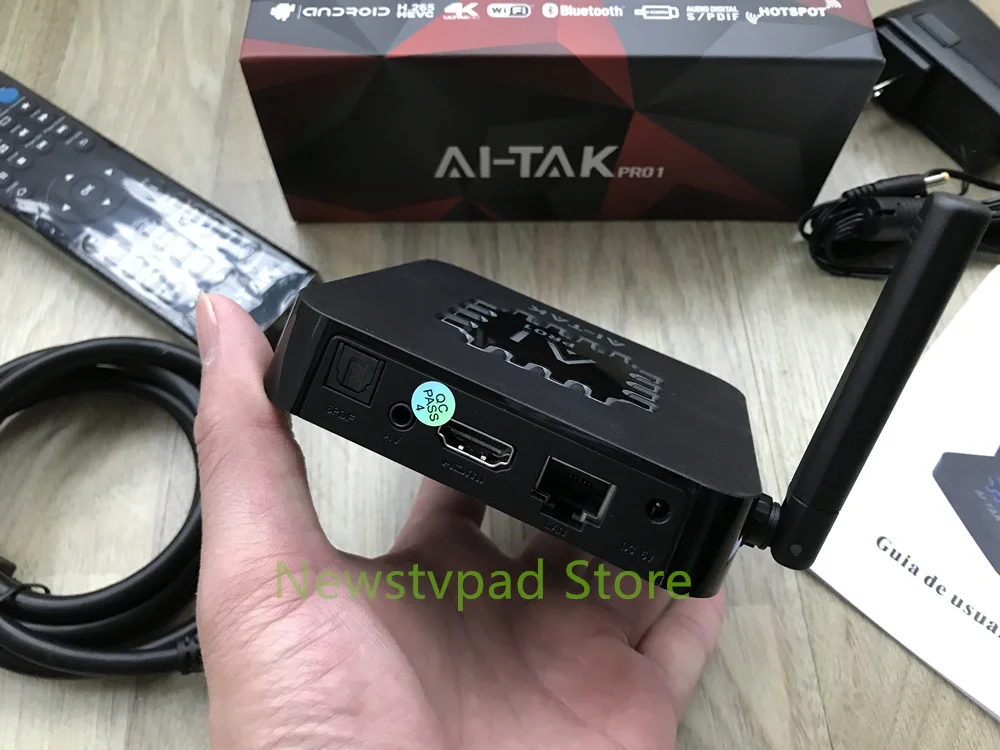 Ai tak pro 1 коробка HTV B tv B9 BOX Бразилия IP tv Android box 4K бразильские Бесплатные Каналы подписка с VOD воспроизведения и Live