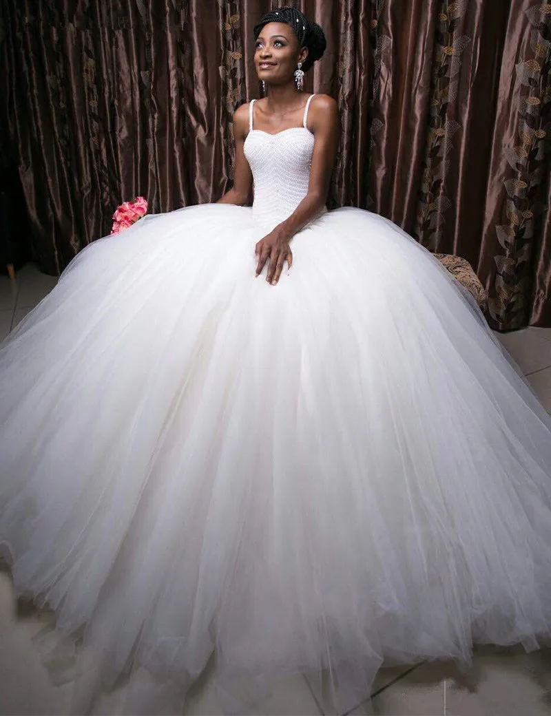 11 Reasons To Go For Gold When It Comes To Wedding Dresses White