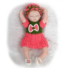 Nicery 18inch 45cm Reborn Baby Doll Magnetic Mouth Soft Silicone Lifelike Girl Toy Gift for Children Green Red Sweater