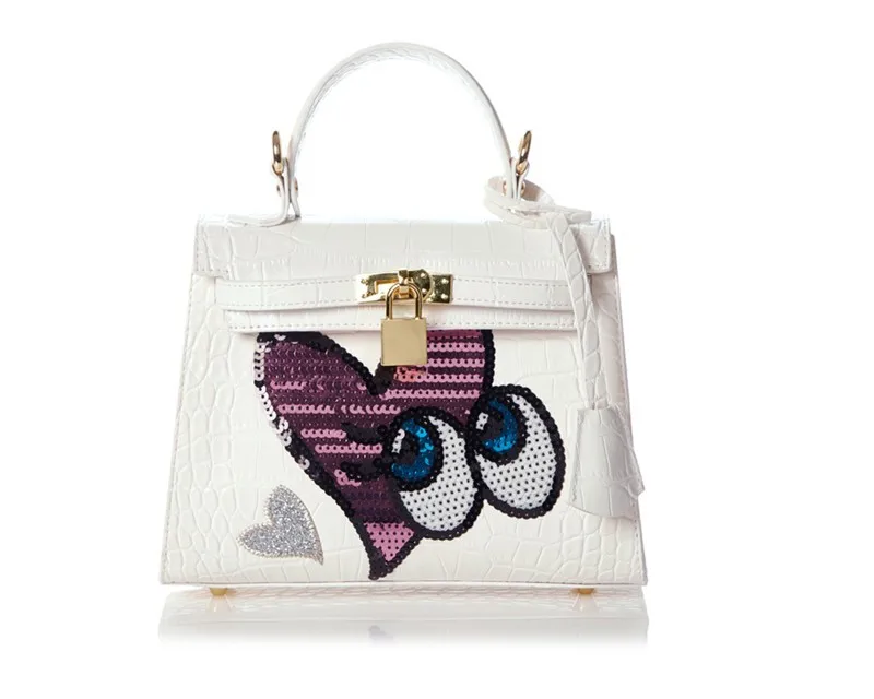 2112259265_1203011947