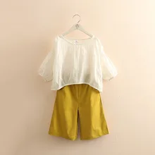 Комплекты для малышей коллекция года, новая летняя хлопковая одежда для девочек белая футболка Широкие штаны в полоску комплект из двух предметов, детская одежда