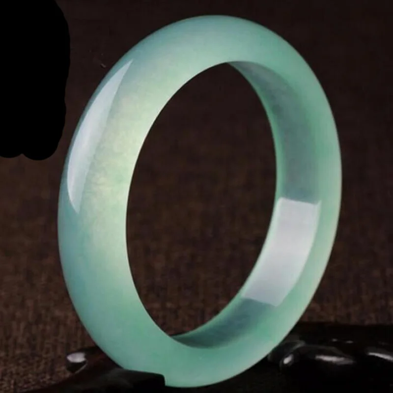 green jadeite bangle