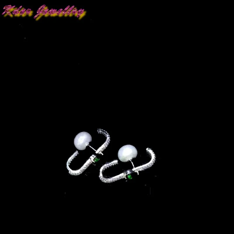 

fashion Women's Trendy zircon curved pearl earrings SIZE:3.5CM