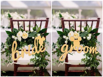 

Wooden Mickey And Minnie Wedding Chair Sign Bride and Groom Haing Chair Signs Wedding Photo Props Party Decoration