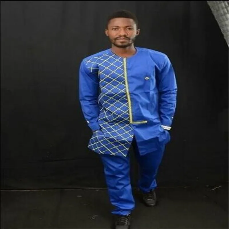 African Clothing Long-sleeved Long Shirt Round Neck Hot Sales Dresses Restoring Ancient Ways Grid printing Men Clothes (7)