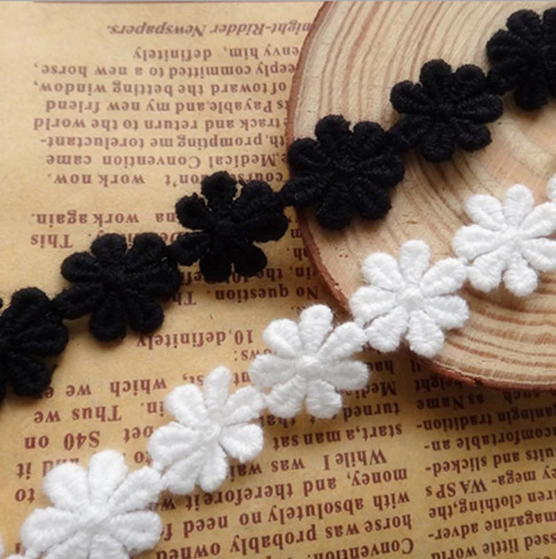 

Embroidered Flower Lace Fabric, 100% Cotton, DIY Handmade Materials, Trim, Free Shipping, 15Yards/Lot, 1.5cm Width