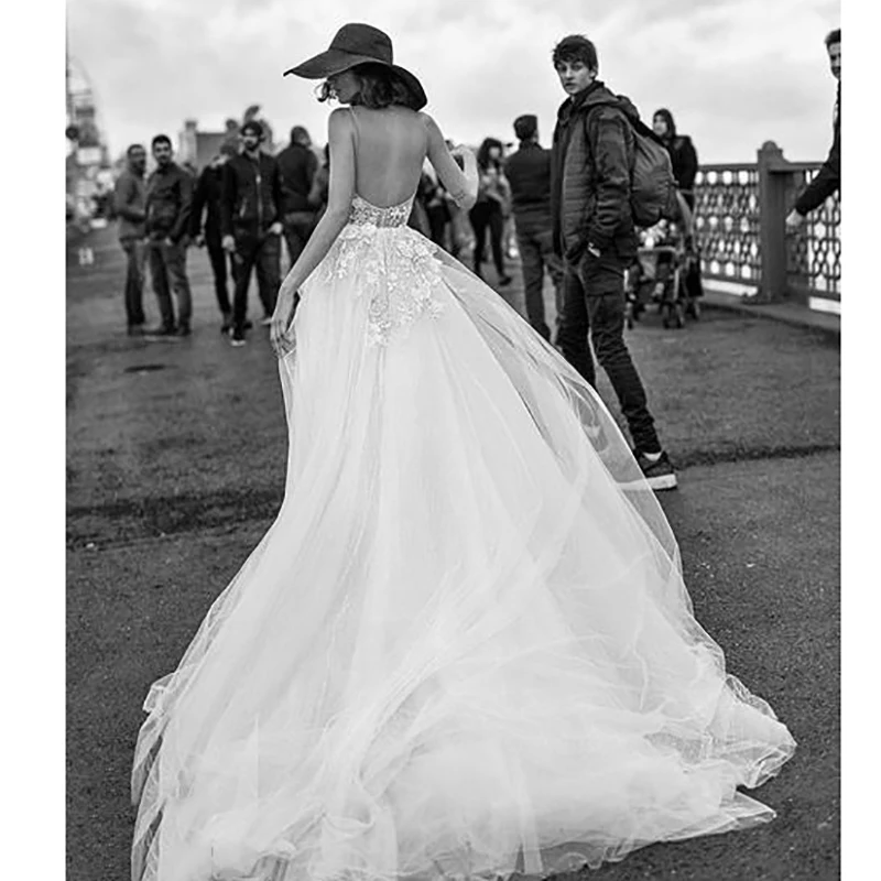 2019-beach-wedding-dresses-with-3d-floral-spaghettitiered-skirt-backless-plus-size-elegant-garden-country-toddler-wedding-gowns (2)