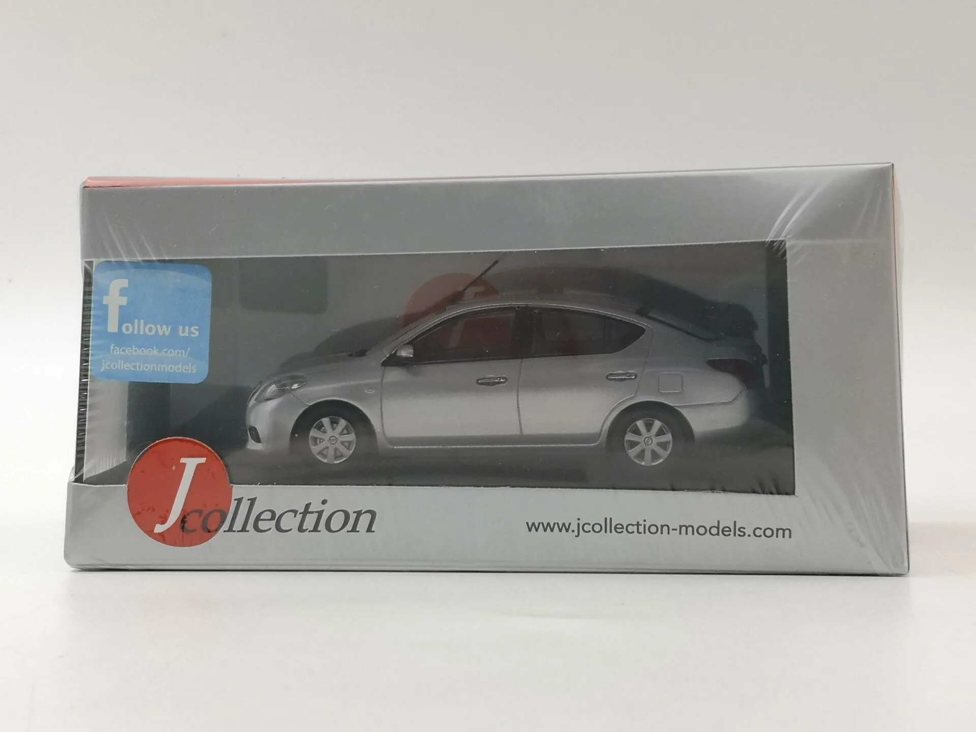 JC 1:43 Nissan Latio 2012 бутик сплав автомобиль игрушки для детей модель детской игрушки пакет