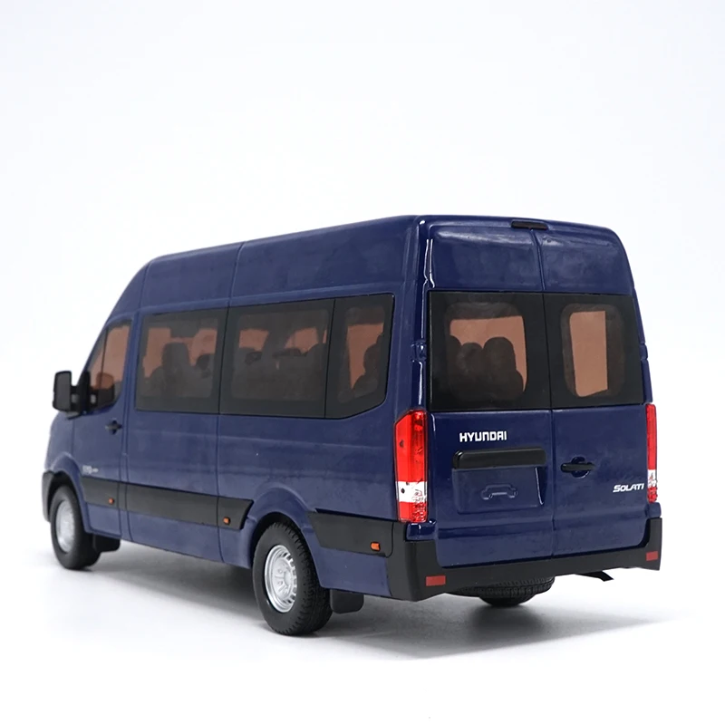 Новинка 1:24 Масштаб HYUNDAI SOLATI H350 литая модель автомобиля металлические игрушки бизнес автомобиль подарок для детей оригинальная коробка