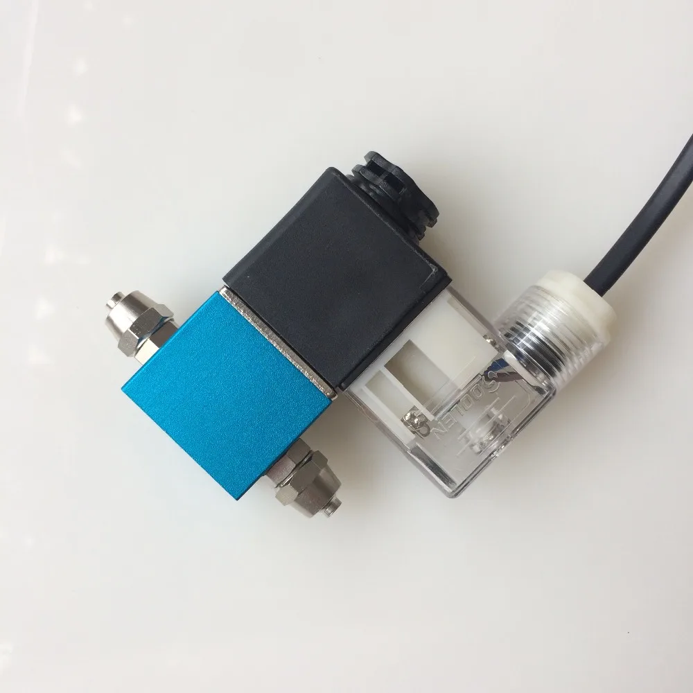 

Control Valve CO2 Aquarium Fish Tank Electric Magnetic Valve CO2 Magnetic Solenoid Valve Regulator