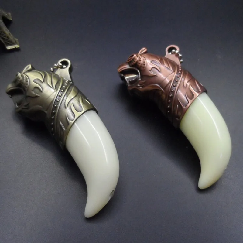 

Animal modeling Windproof Gas Lighter Outdoor ToolFlat Thin Shape Cigar Torch Lighters Inflated Key Chain Cigarette Accessories